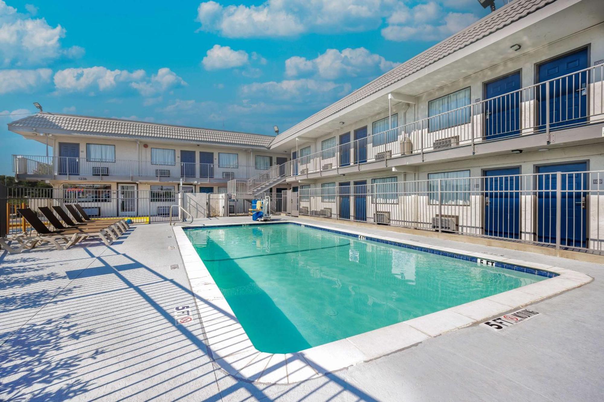 6 Fort Worth, Tx East Fort Worth